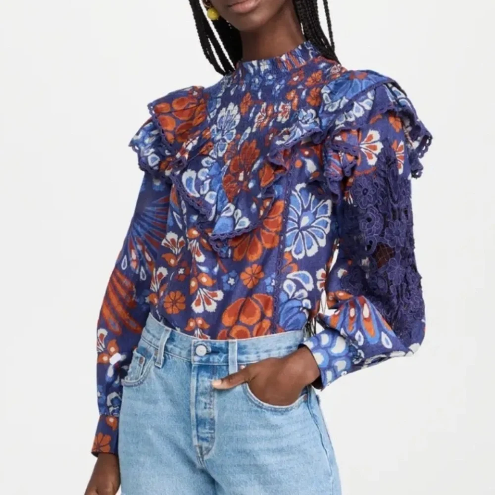 FARM RIO Smocked Pineapple Flowers Navy Blue Blouse Size Small - Picture 5 of 13